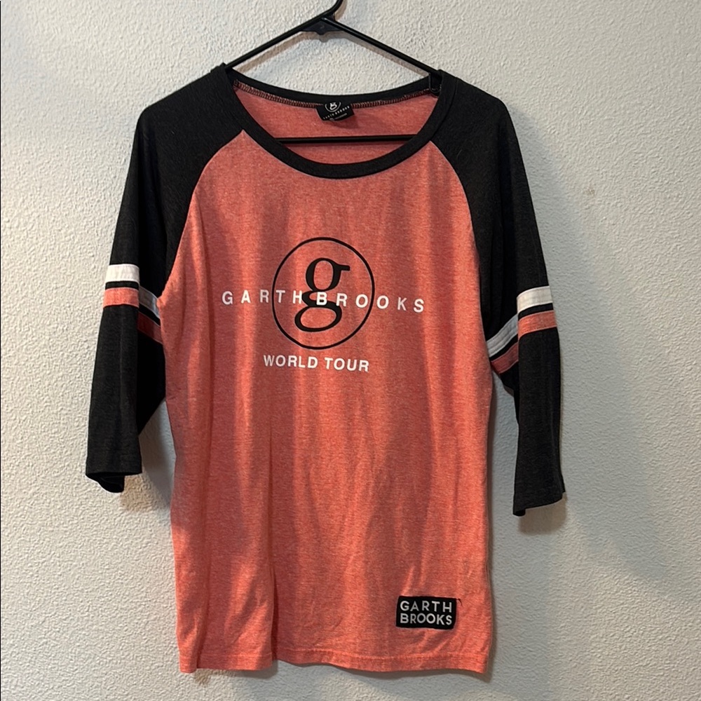 Garth Brooks baseball style tour tee